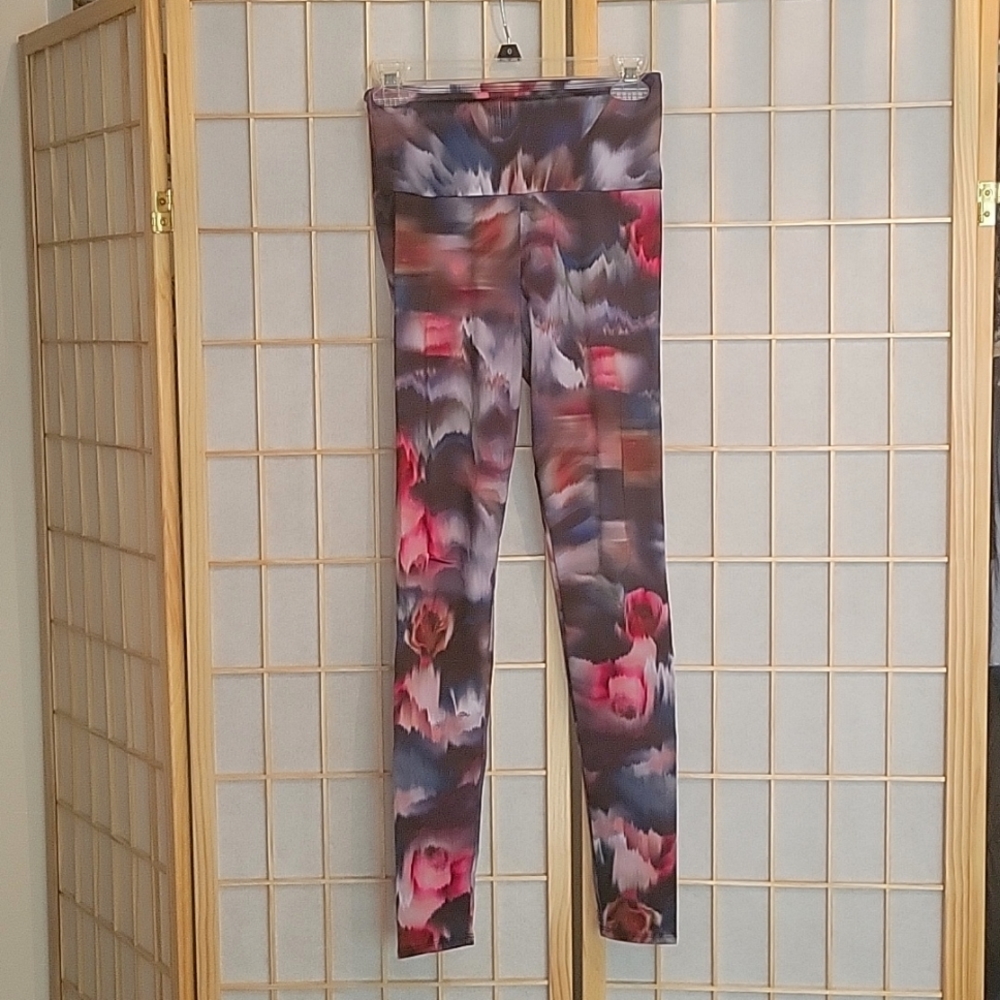 Onzie Leggings